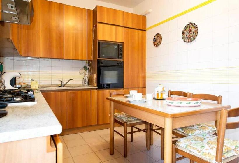 اتاق استاندارد, Casa Arcobaleno