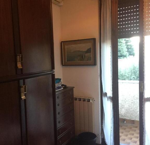 اتاق استاندارد با سرویس بهداشتی مشترک, Casa Arcobaleno