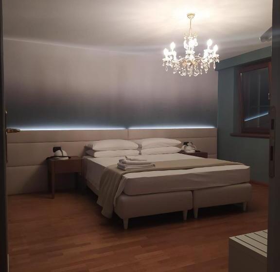 Suite with Terrace, Dolomitiloungebelluno Mountain Resources