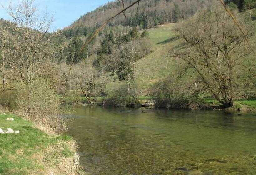 Perhehuone, Tariche Centre De Vacances
