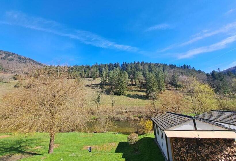 חדר סטנדרט עם מרפסת, Tariche Centre De Vacances