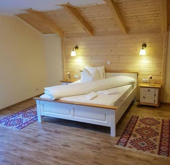اتاق استاندارد با تخت بزرگ, Guest House Carpathia