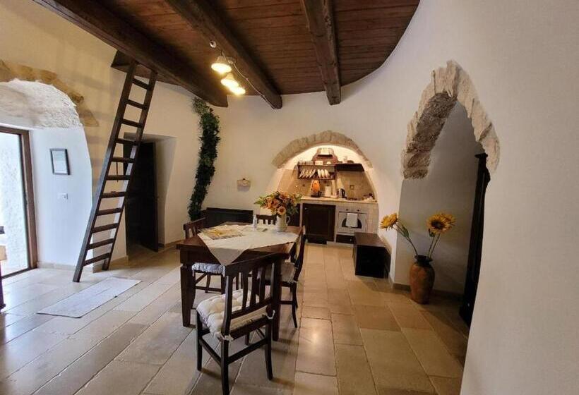 اتاق استاندارد, La Trullesa Holiday