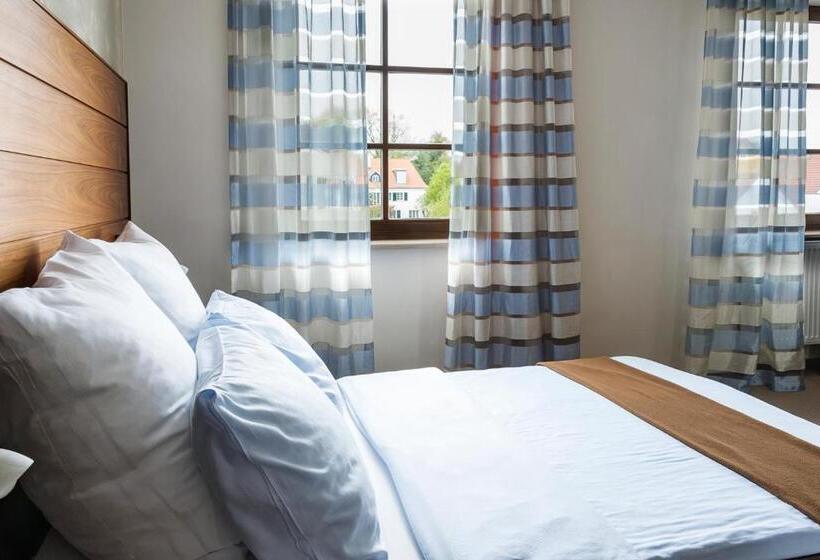 اتاق استاندارد یک نفره, Akzent Hotel Laupheimer Hof