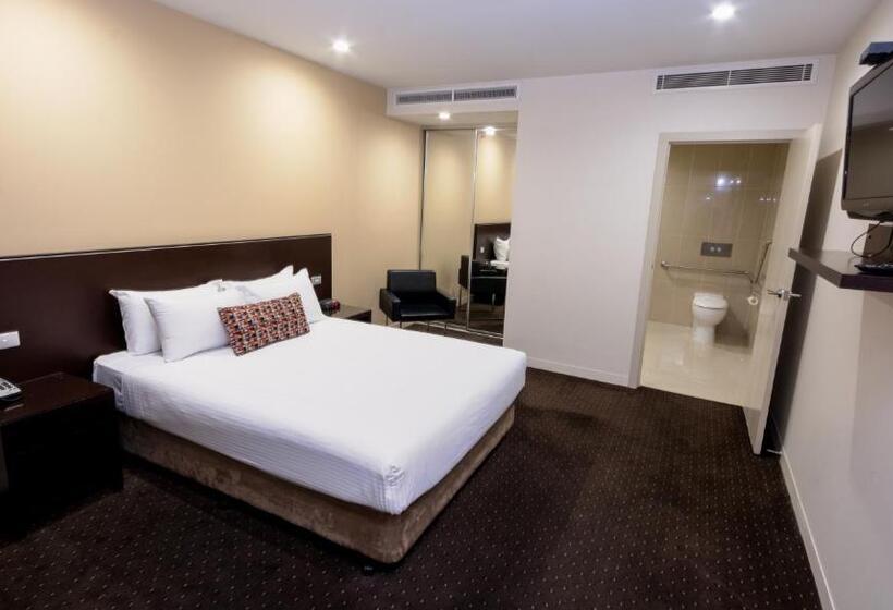 اتاق سوپریور برای معلولان, Atlantis Hotel Melbourne
