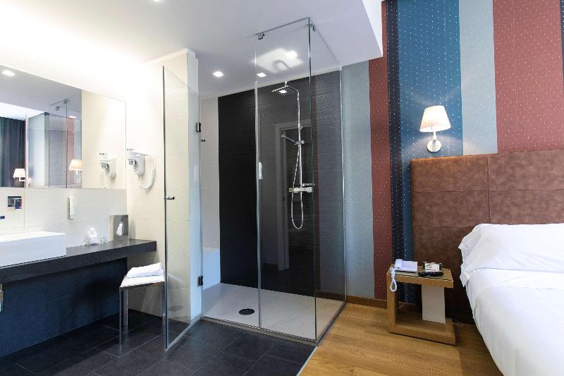 اتاق استاندارد با تخت بزرگ, Best Western Ai Cavalieri