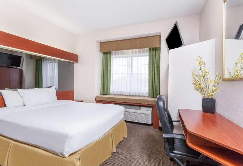 اتاق استاندارد با 2 تخت دوبل, Days Inn By Wyndham Near Kansas Speedway