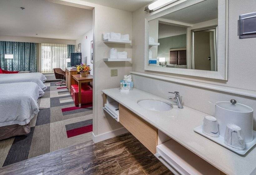اتاق استاندارد, Hampton Inn San Francisco Airport