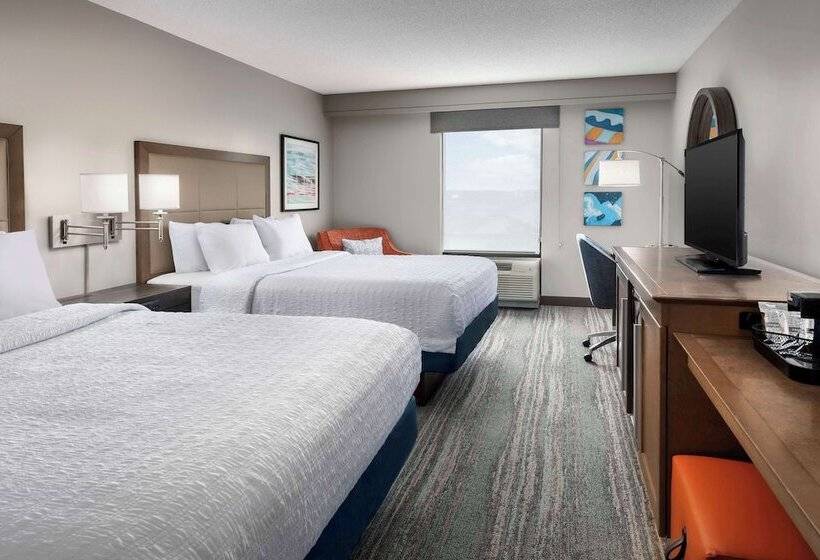 Standard Room, Hampton Inn & Suites Lake Mary At Colonial Townpark