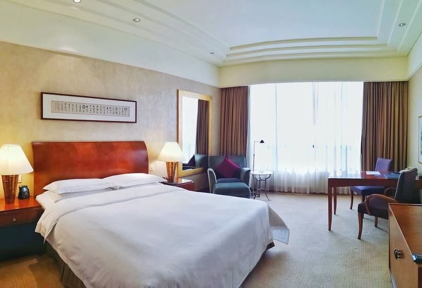 Executive Room, Hilton Chongqing