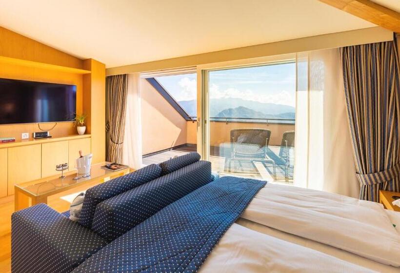 Suite Ático, Kurhaus Cademario