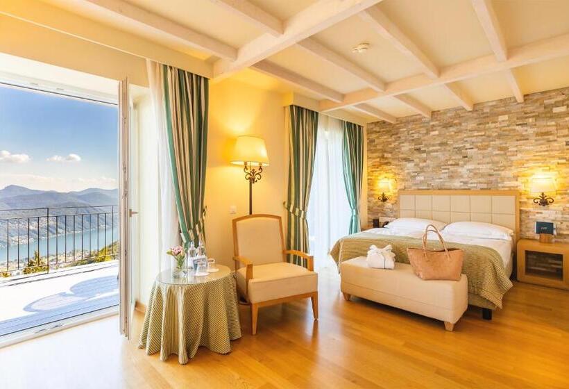 Habitación Estándar Vista Lago, Kurhaus Cademario