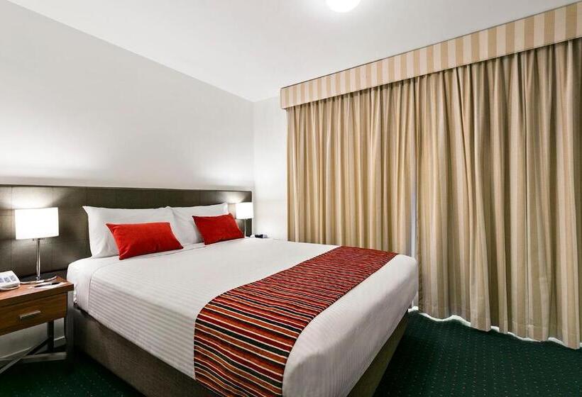 استودیوی استاندارد, Melbourne Carlton Central Apartment Hotel Official