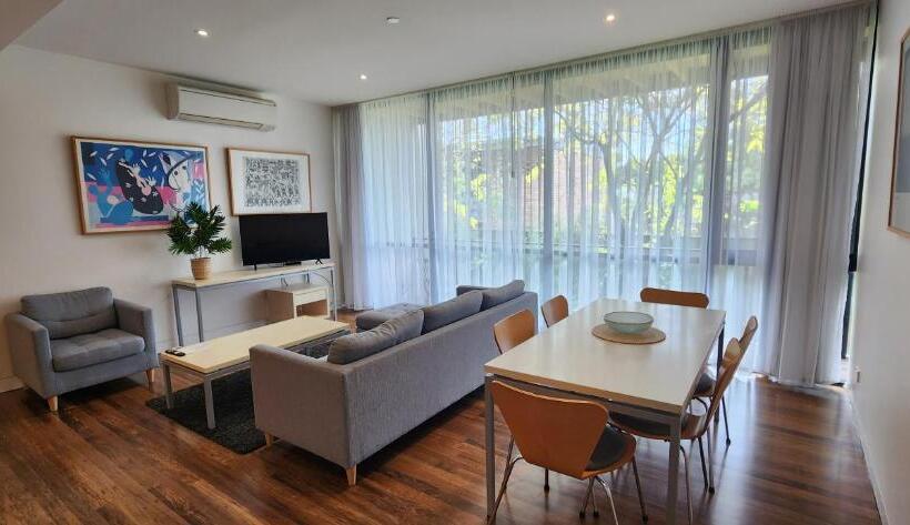 آپارتمان مدیریتی 3 خوابه, Phillip Island Apartments