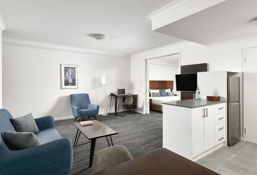 Апартаменты 1 Спальня, Quest West End