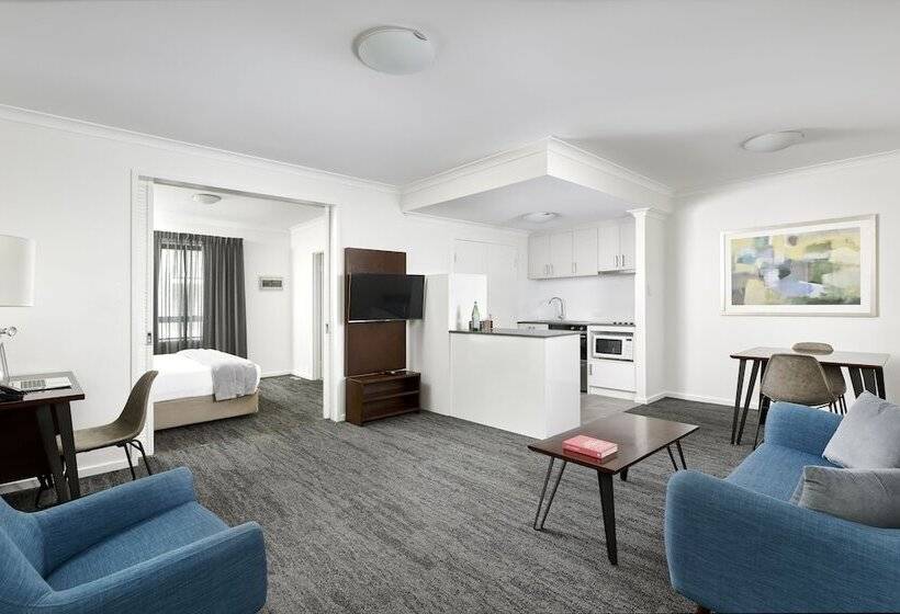 Апартаменты 1 Спальня, Quest West End