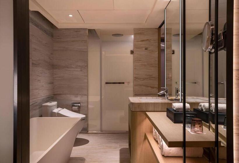 اتاق استاندارد با 2 تخت دوبل, Renaissance Shenzhen Luohu