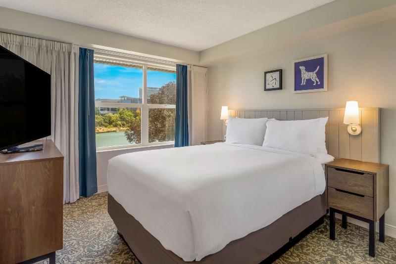 سوییت, Sonesta Es Suites San Francisco Airport Oyster Point Waterfront