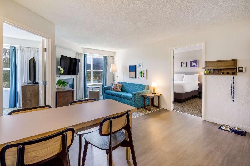 سوئیت با چشم‌انداز, Sonesta Es Suites San Francisco Airport Oyster Point Waterfront