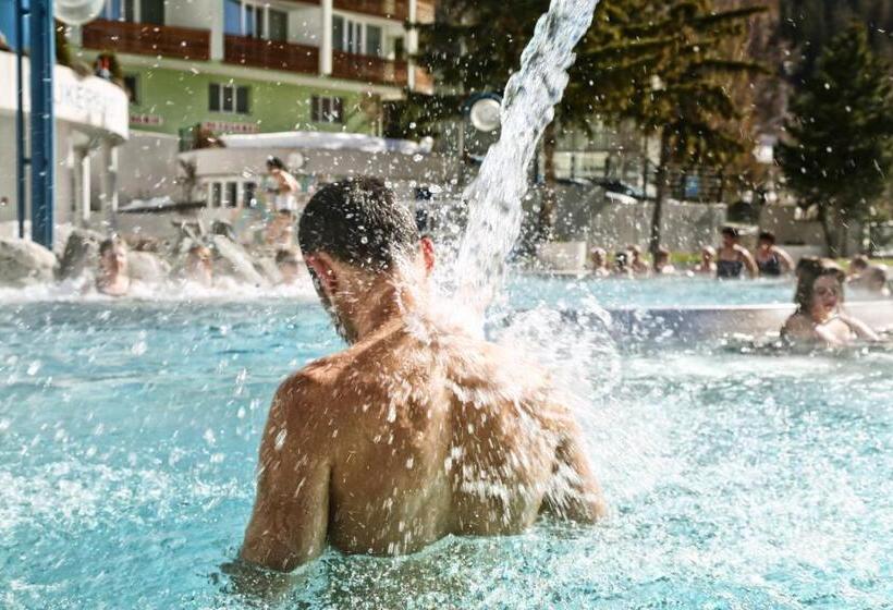 标准间带阳台, Walliserhof Leukerbad Therme