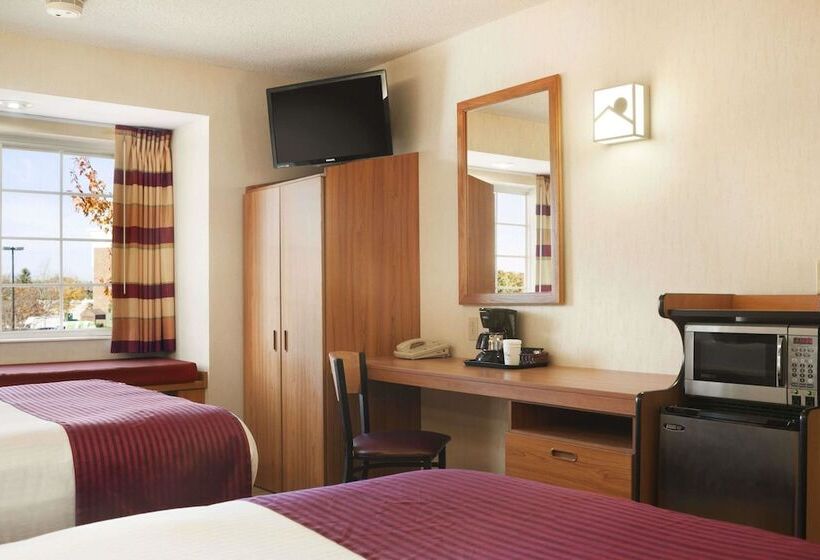 اتاق استاندارد با 2 تخت دوبل, Microtel Inn & Suites By Wyndham Ann Arbor