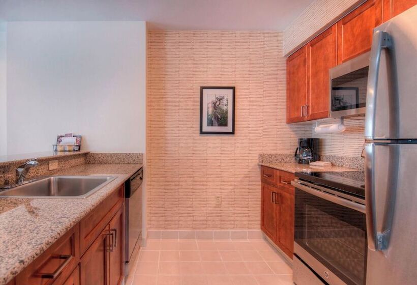 سوییت اجرایی, Residence Inn Charlotte Uptown