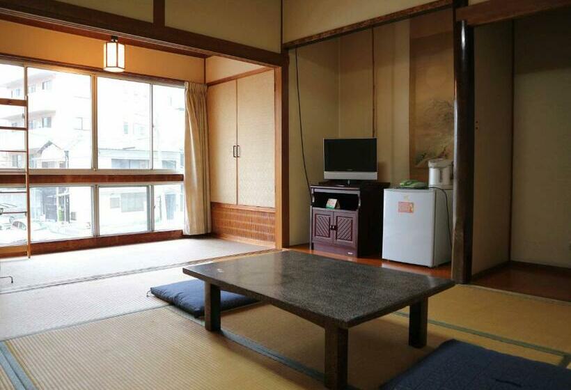 اتاق خانوادگی با سرویس بهداشتی مشترک, Kimatsu Ryokan