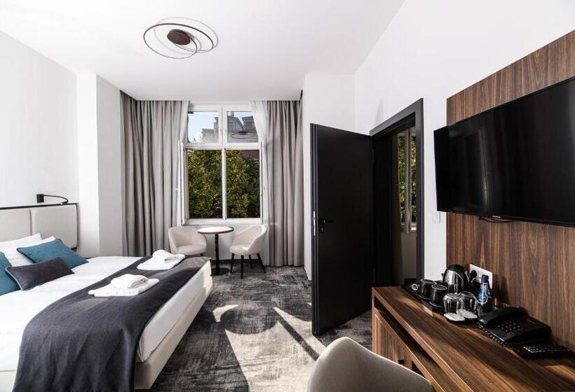 Premium Family Room, Dream Boutique Residence