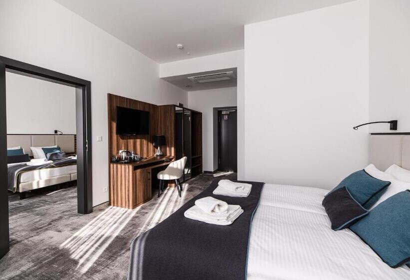 Premium Family Room, Dream Boutique Residence
