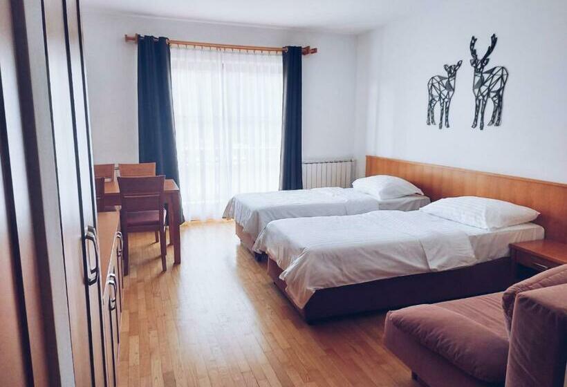 اتاق لوکس, Pohorje Village Wellbeing Resort   Wellness & Spa Hotel Bolfenk