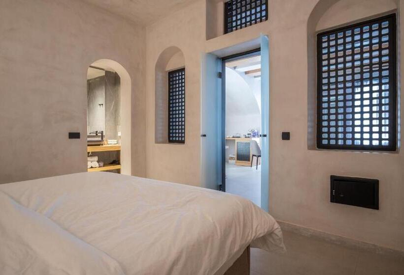 سوئیت با چشم‌انداز, Andromeda Villas & Spa Resort