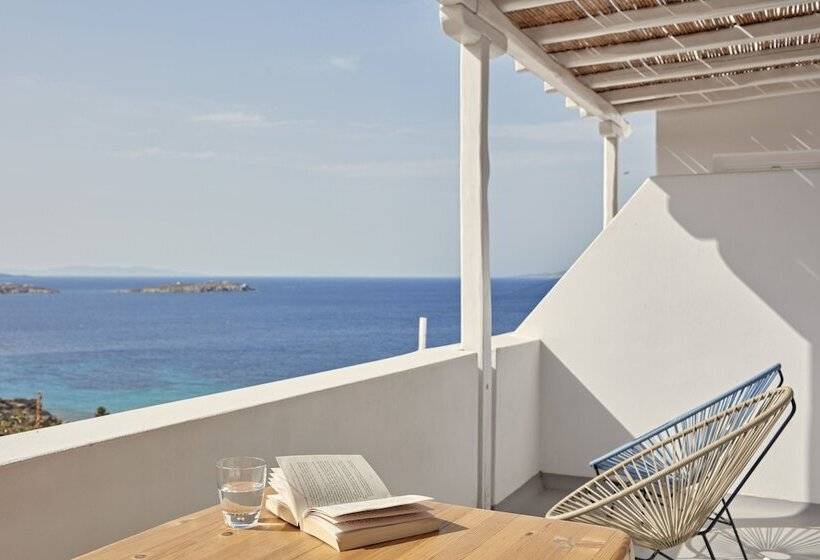 جناح سوبيريور مطل علي البحر, Boheme Mykonos Town   Small Luxury Hotels Of The World