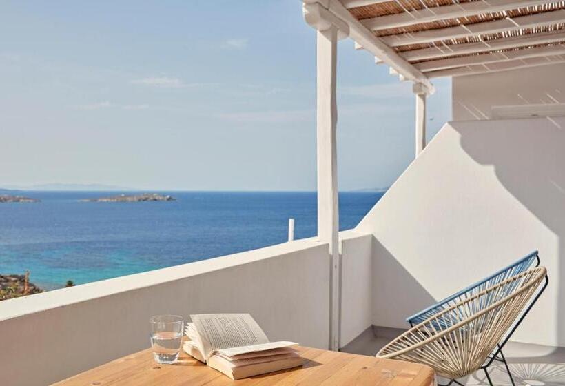 جناح سوبيريور مطل علي البحر, Boheme Mykonos Town   Small Luxury Hotels Of The World