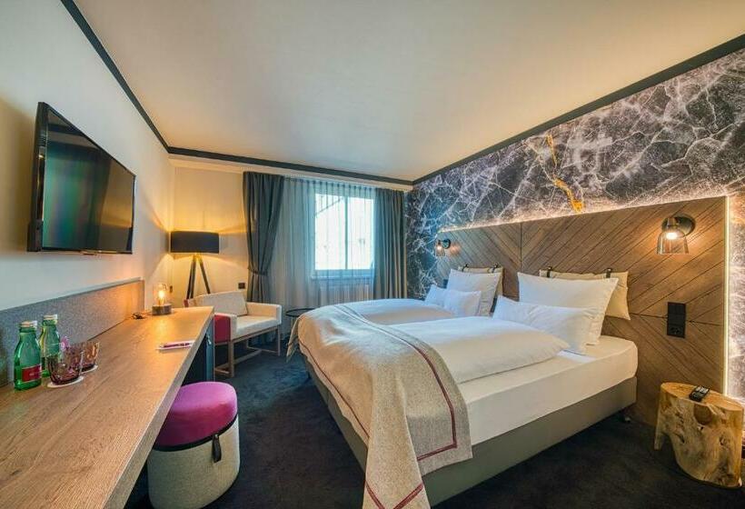 اتاق اجرایی, Fourside Hotel Salzburg, Trademark Collection By Wyndham