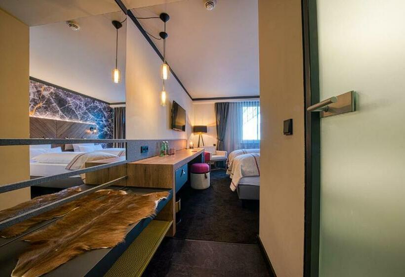 اتاق اجرایی, Fourside Hotel Salzburg, Trademark Collection By Wyndham