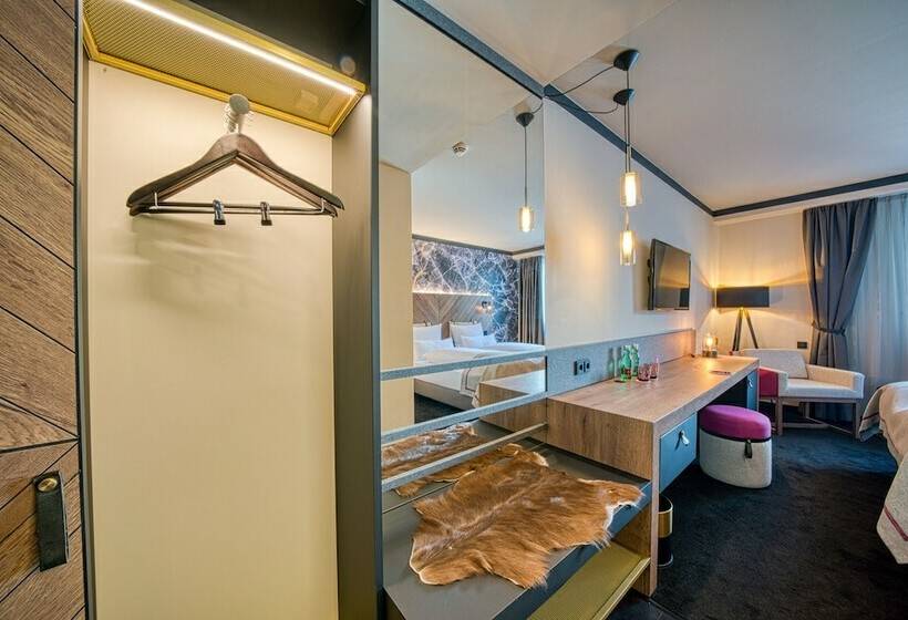 اتاق اجرایی, Fourside Hotel Salzburg, Trademark Collection By Wyndham
