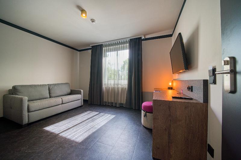 سوییت جونیور, Fourside Hotel Salzburg, Trademark Collection By Wyndham