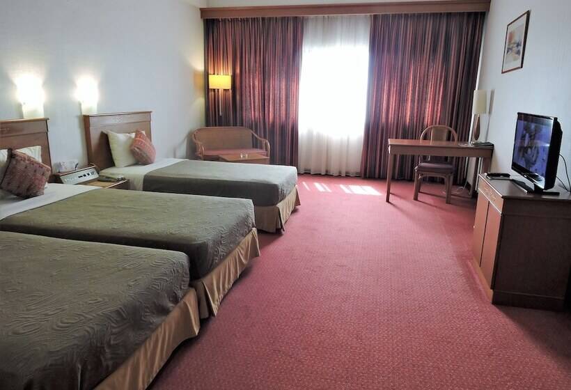 Chambre Triple Deluxe, Grand Continental Kuching