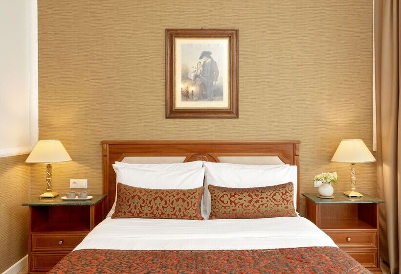 سوئیت کلاسیک, Grand Hotel Palace