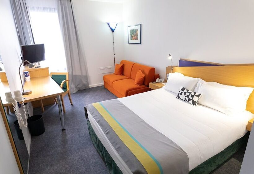 اتاق استاندارد, Holiday Inn Express Arras, An Ihg