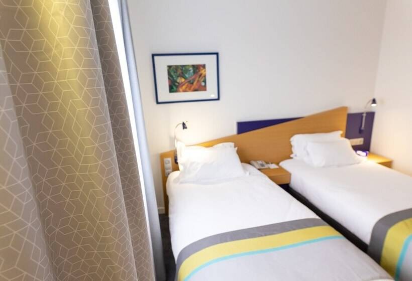 اتاق استاندارد, Holiday Inn Express Arras, An Ihg
