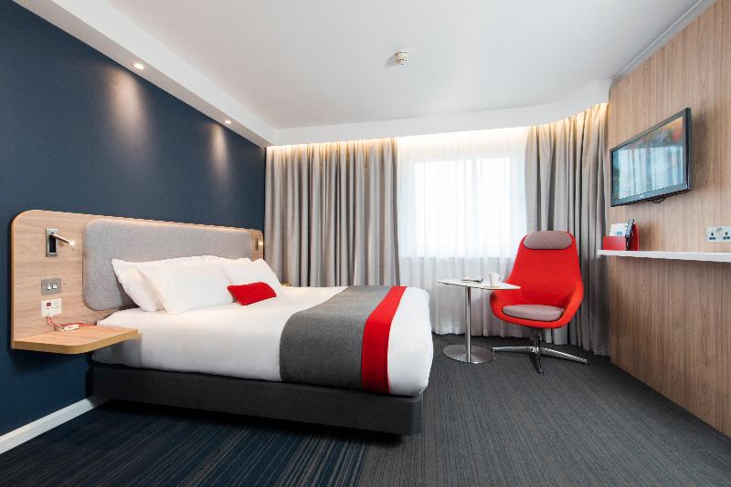 اتاق استاندارد برای معلولان, Holiday Inn Express Milton Keynes, An Ihg
