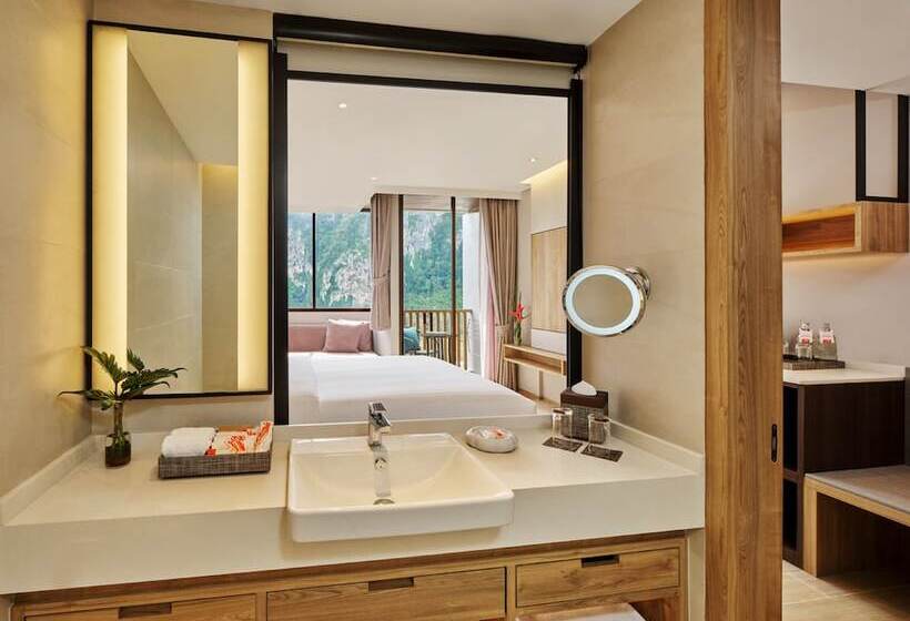 Suite Sea View, Holiday Inn Resort Krabi Ao Nang Beach  An Ihg