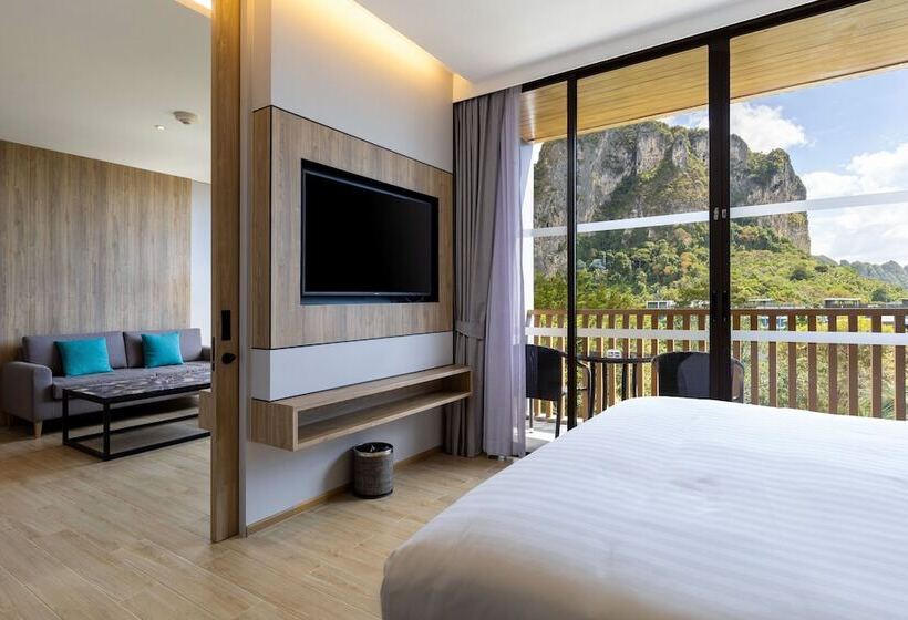 Suite Sea View, Holiday Inn Resort Krabi Ao Nang Beach  An Ihg