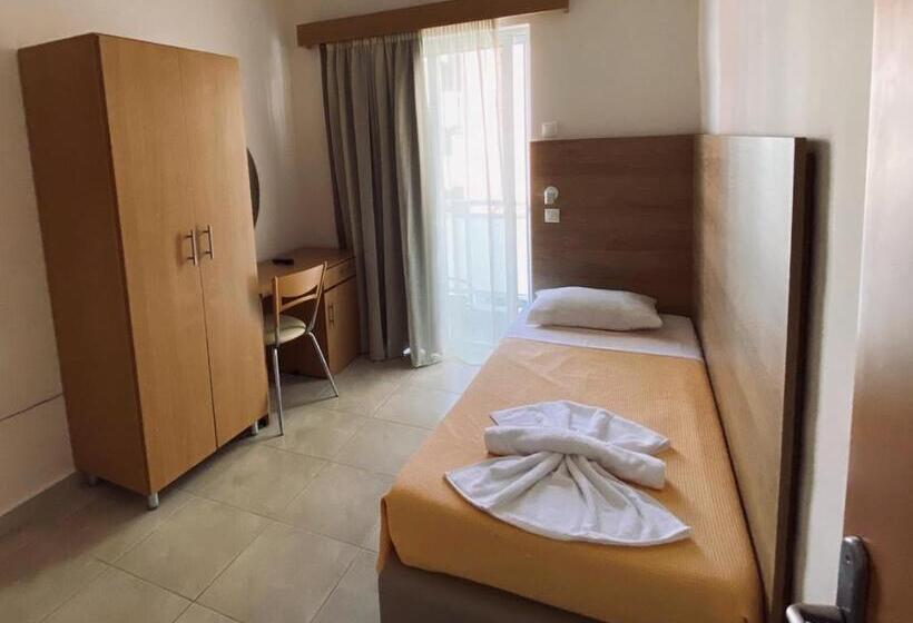 Standard Single Room, International