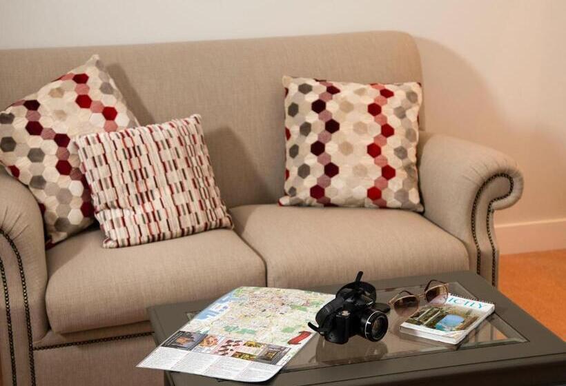 اتاق پرستیژ, Mercure Palermo Centro