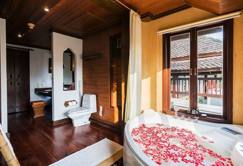 جناح ملكى, Muang Samui Spa Resort