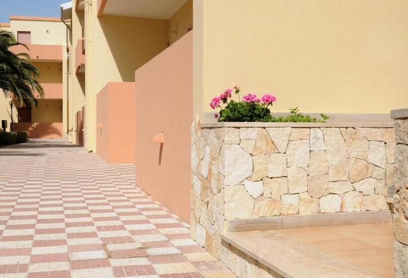 آپارتمان 2 خوابه, Residence Oasis
