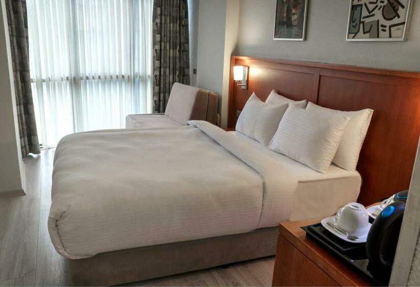 اتاق استاندارد, Orka Royal Hotel & Spa