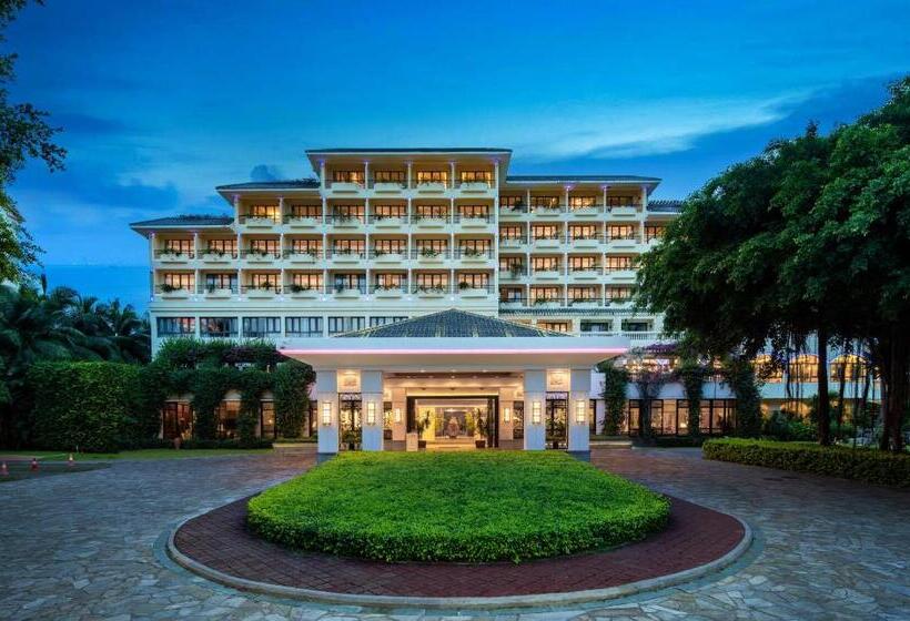 اتاق کلاس بیزنس, Palm Beach Resort & Spa
